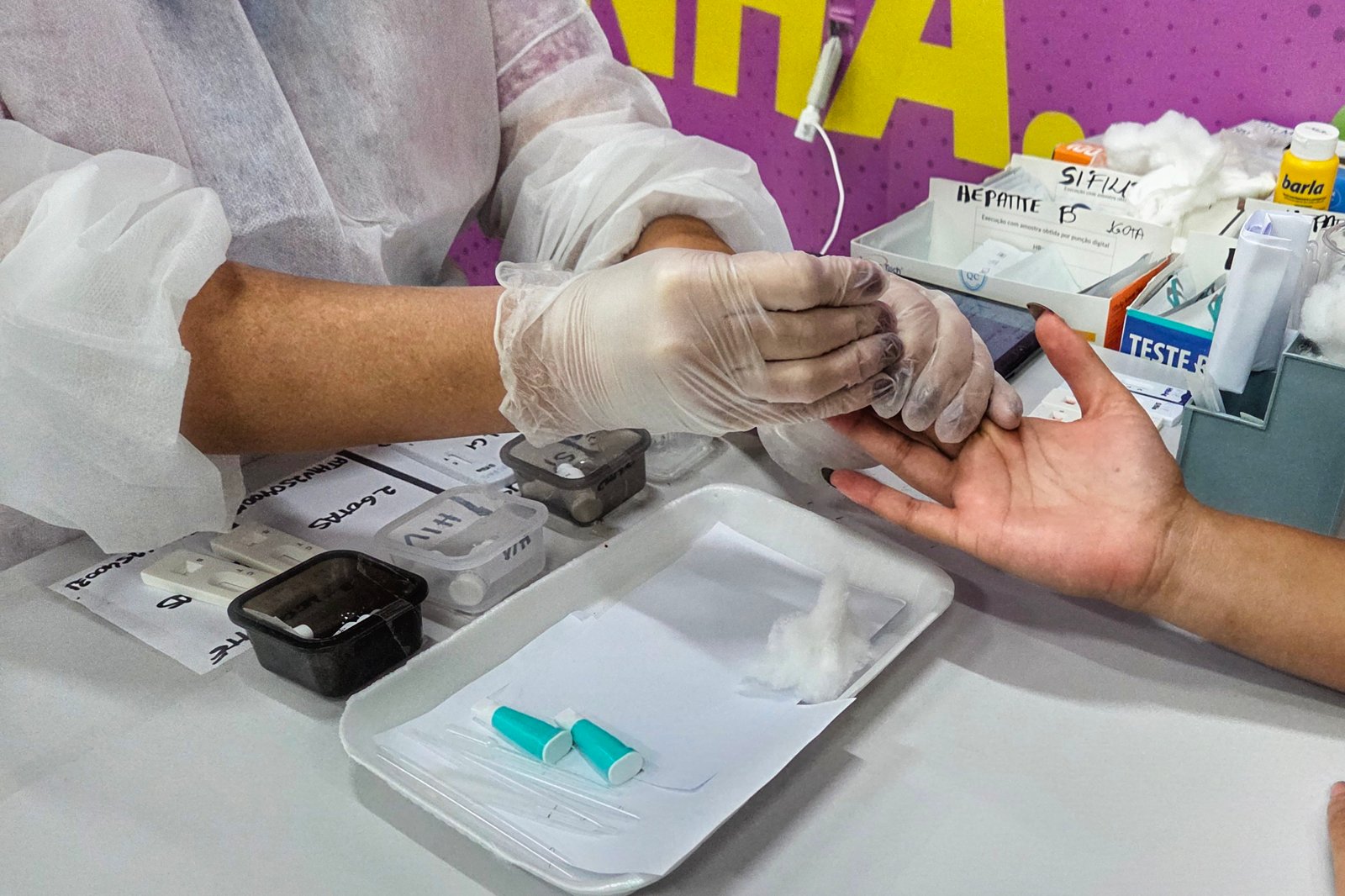 Sesab amplia a&ccedil;&otilde;es de preven&ccedil;&atilde;o e testagem para ISTs no Carnaval de Itabuna