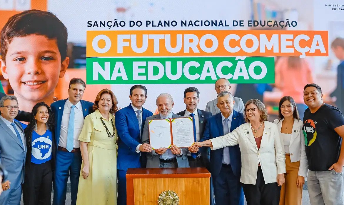 Plano Nacional prev&ecirc; 10% do PIB para educa&ccedil;&atilde;o; veja outras metas 