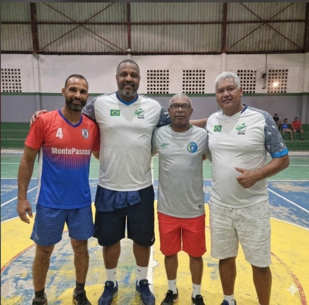Atletas de Sim&otilde;es Filho levam o nome da cidade ao Campeonato Brasileiro de Handebol Master em S&atilde;o Paulo